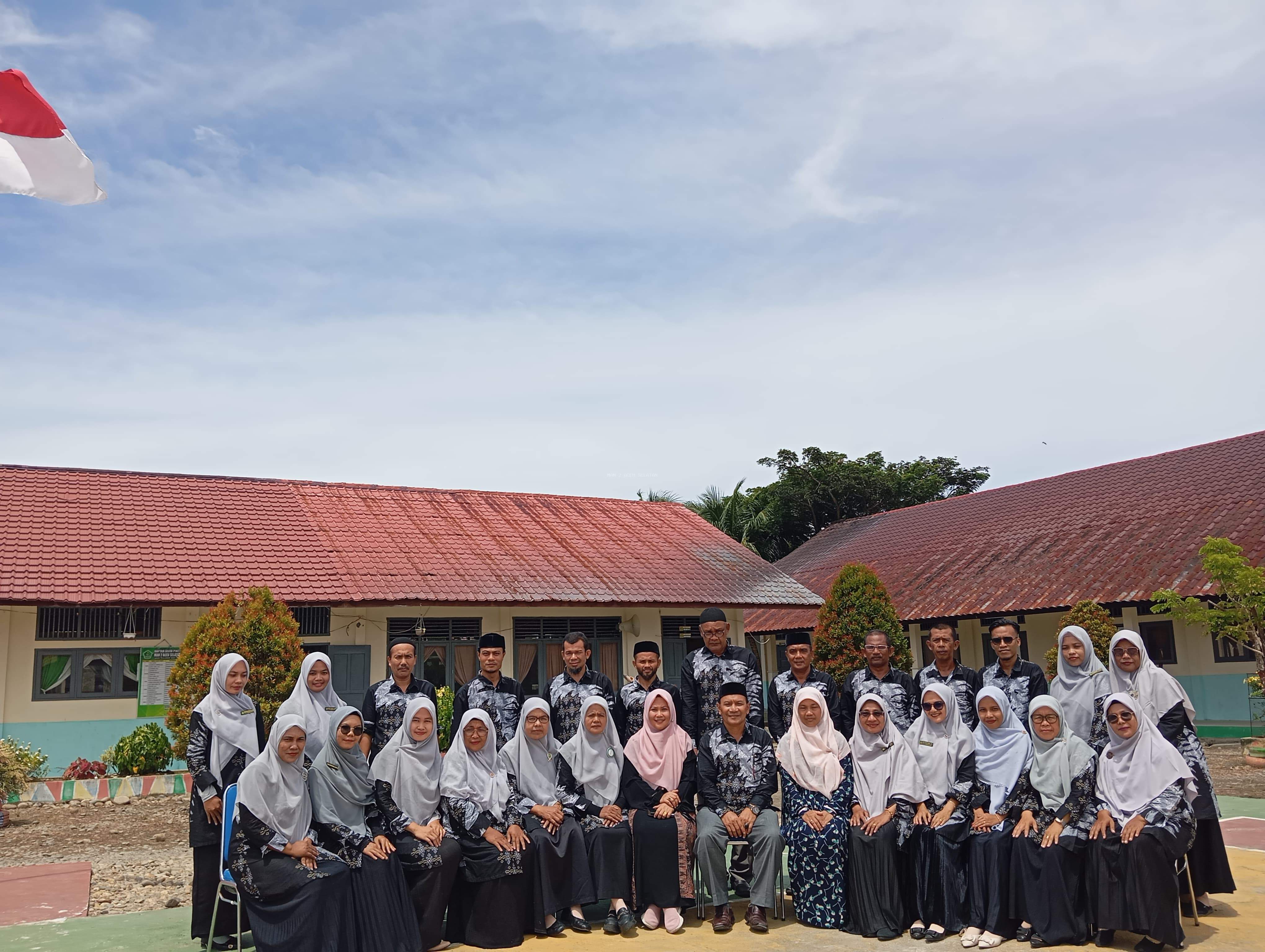 Pendidikan Berkualitas di Ujung Jari: MAN 2 Aceh Selatan Sambut Penilaian Akreditasi